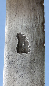 1690-hunting-hanger-kings-head-mark-8