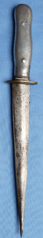 alloy-fighting-knife-1