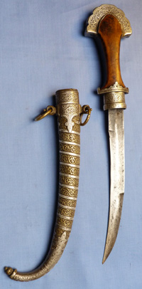 antique-19th-century-jambiya-2