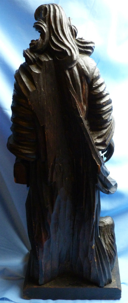antique-wooden-religious-statue-2