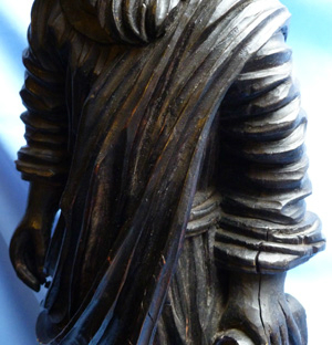 antique-wooden-religious-statue-4