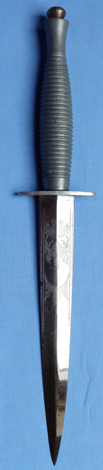 british-novill-commando-knife-1
