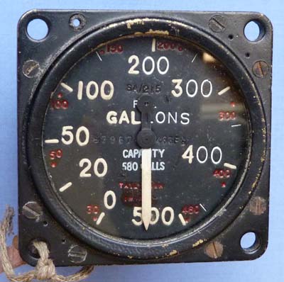 british-ww2-lancaster-bomber-fuel-gauge-1