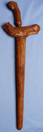 carved-indonesian-kris-1