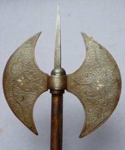 indo-persian-double-war-axe-3