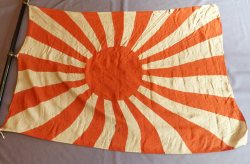 japanese-ww2-flag-and-pole-4