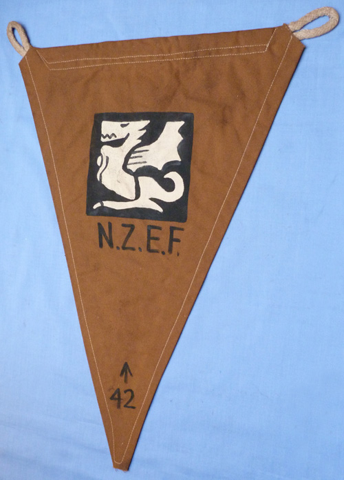 new-zealand-4th-armoured-brigade-pennant-1
