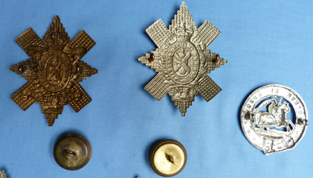 scottish-military-badges-on-card-7