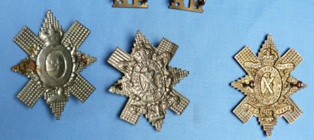 scottish-military-badges-on-card-9