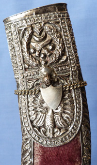 silver-gurkha-kukris-19