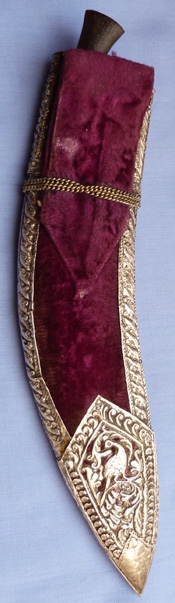 silver-gurkha-kukris-9