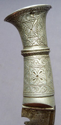silver-hilt-kukri-3