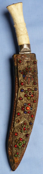 small-decorated-kukri-1